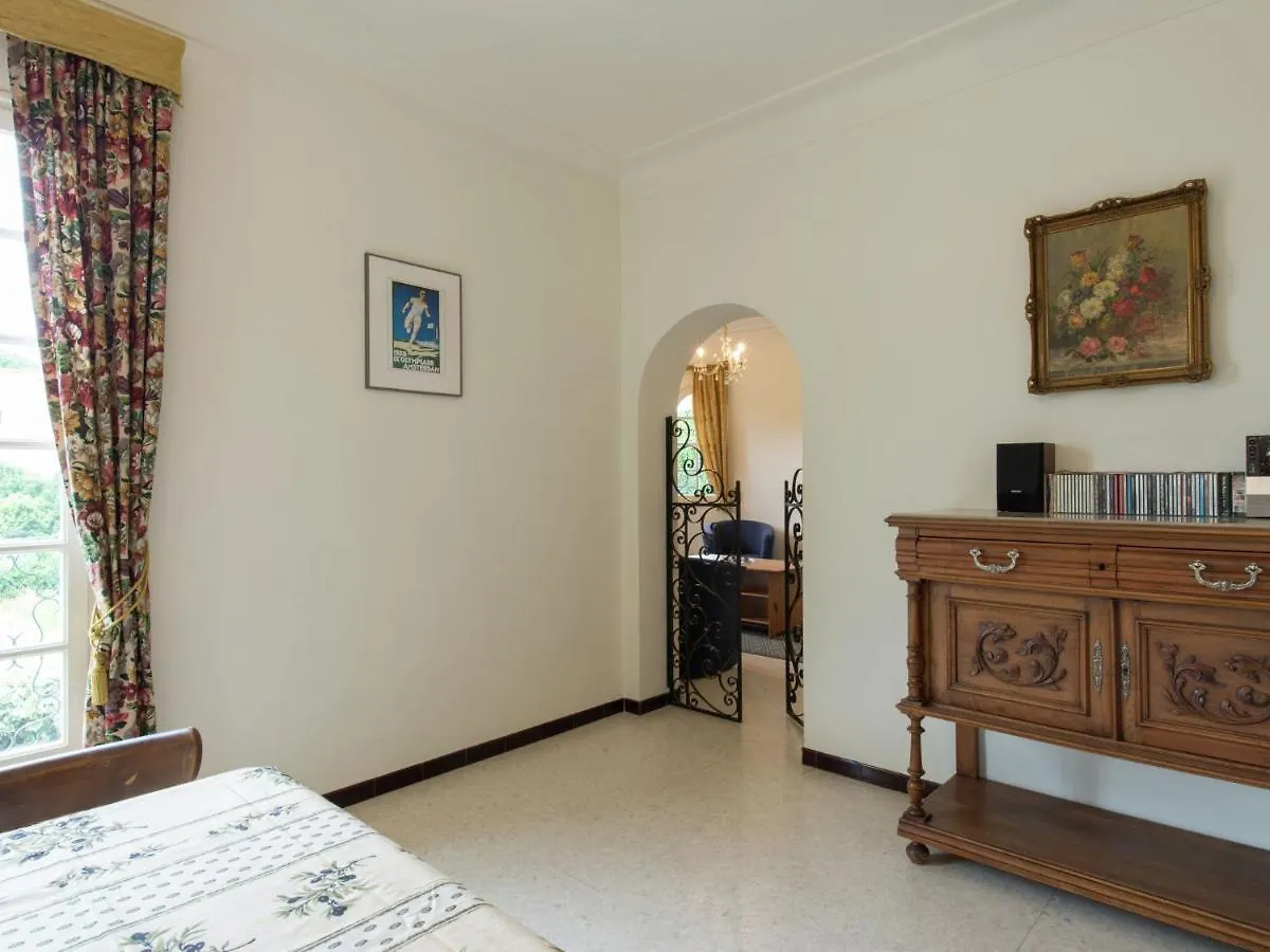 Beautiful Villa In Nyons With Swimming Pool